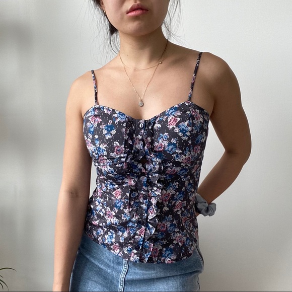 Floral Button-up Corset-style Tank Top - Picture 2 of 7